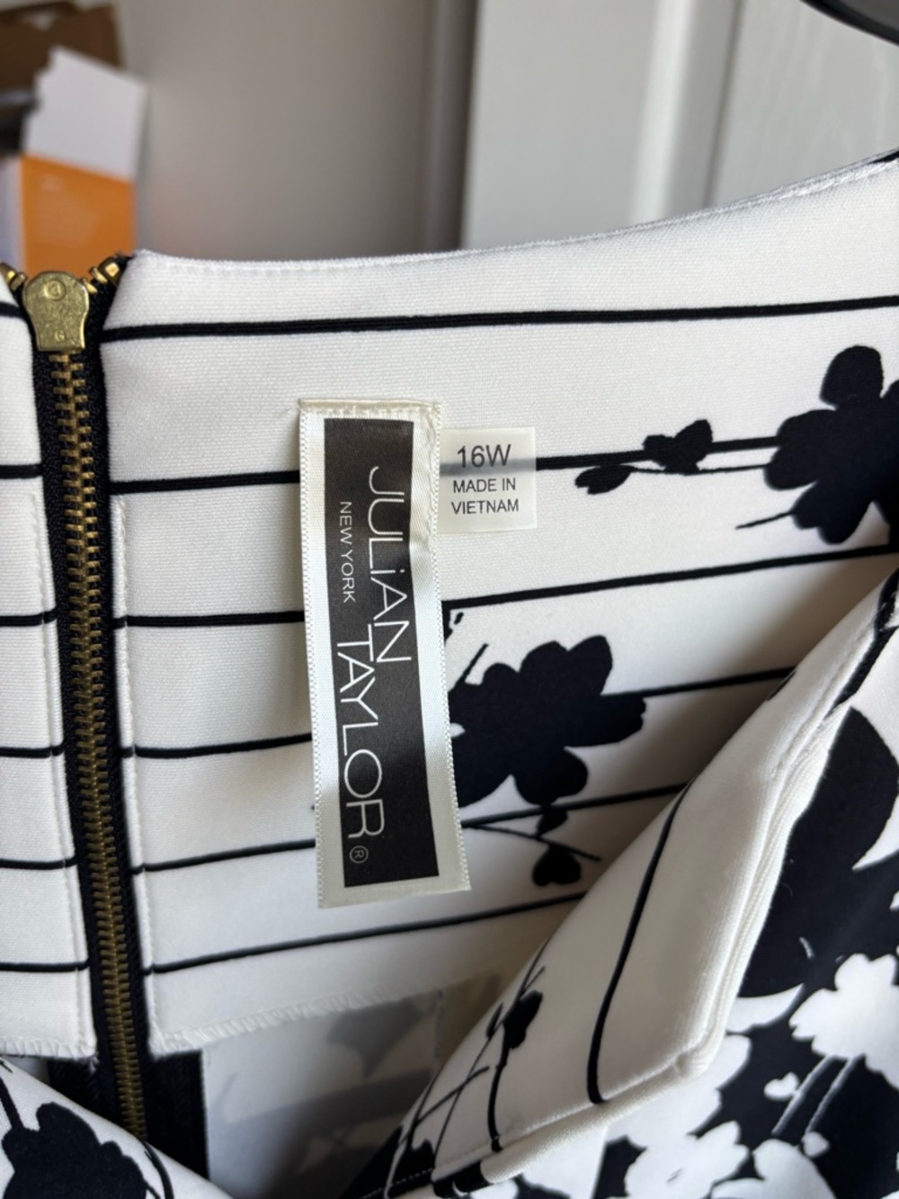 Julian Taylor Black and White Floral Striped Fit-and-Flare Mini Dress - Picture 6 of 7